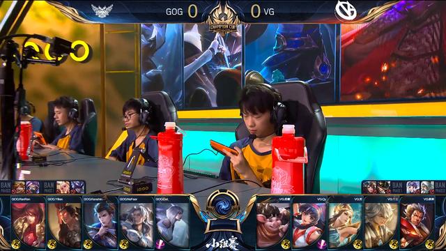 他们在小组 他们在小组