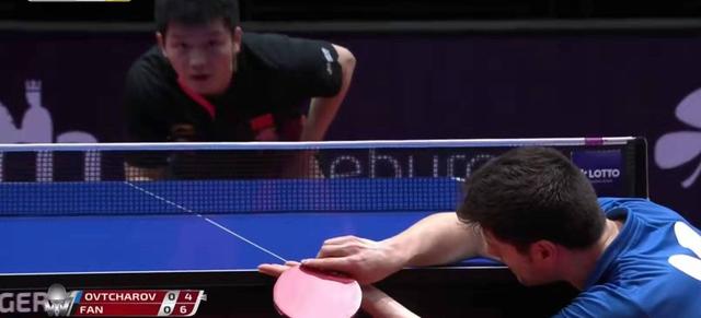 队的海报策 队的海报策