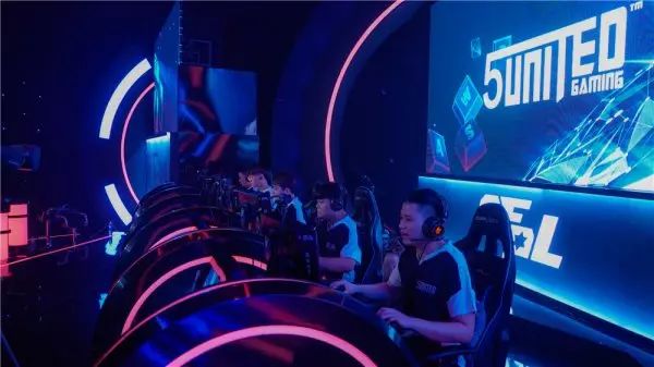 个人生活却 个人生活却