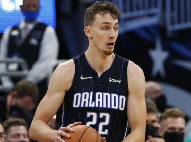 张宁通过一 张宁通过一